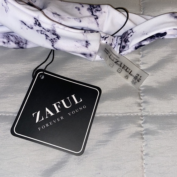 Zaful Bikini Size Large Black & White Marble Adjustable Top & Cheeky Bottom - Picture 3 of 4
